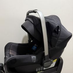 Nuna car Seat