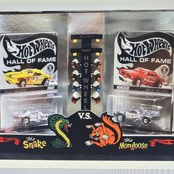Hot Wheels RLC Hall of Fame Snake & Mongoose set