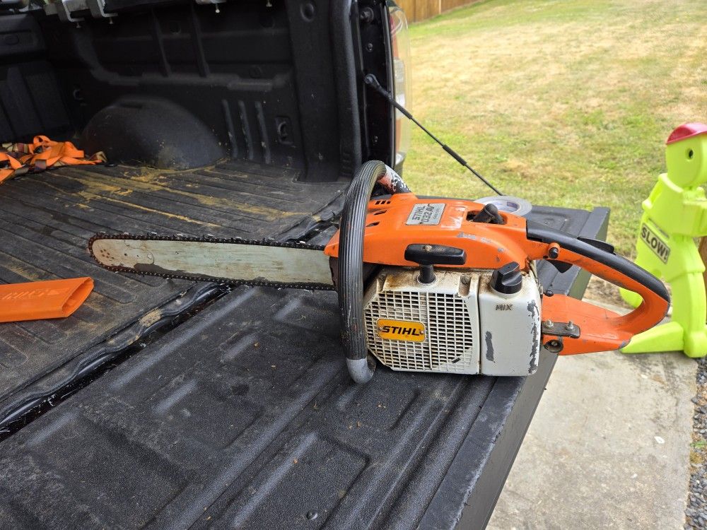 Stihl O32 Chain Saw 20 Inches Bar