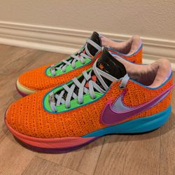Nike Lebron XX Basketball Shoes Size 10.5