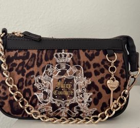 Juicy couture cheetah leopard Wrislet purse