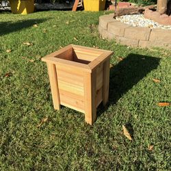 Planter Box/Garden Beds/Planters/Wooden Planters