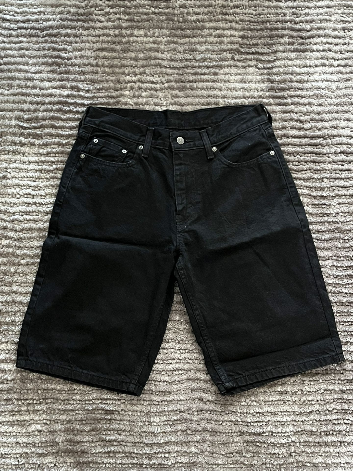Levi’s 469 Loose Fit Black Shorts Size 30