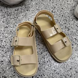 Gucci Sandals Women Size 38