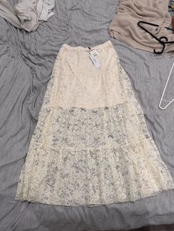 Cream Floral Lace Tiered Maxi Skirt