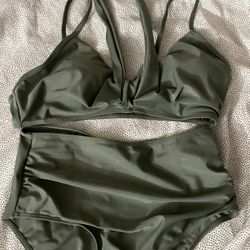 Bathing suit