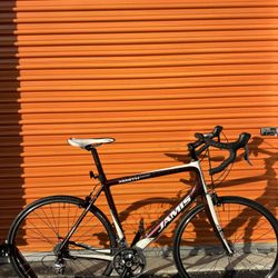 Jamis xenith endura full carbon road bike size 58  Shimano 105 10/2 