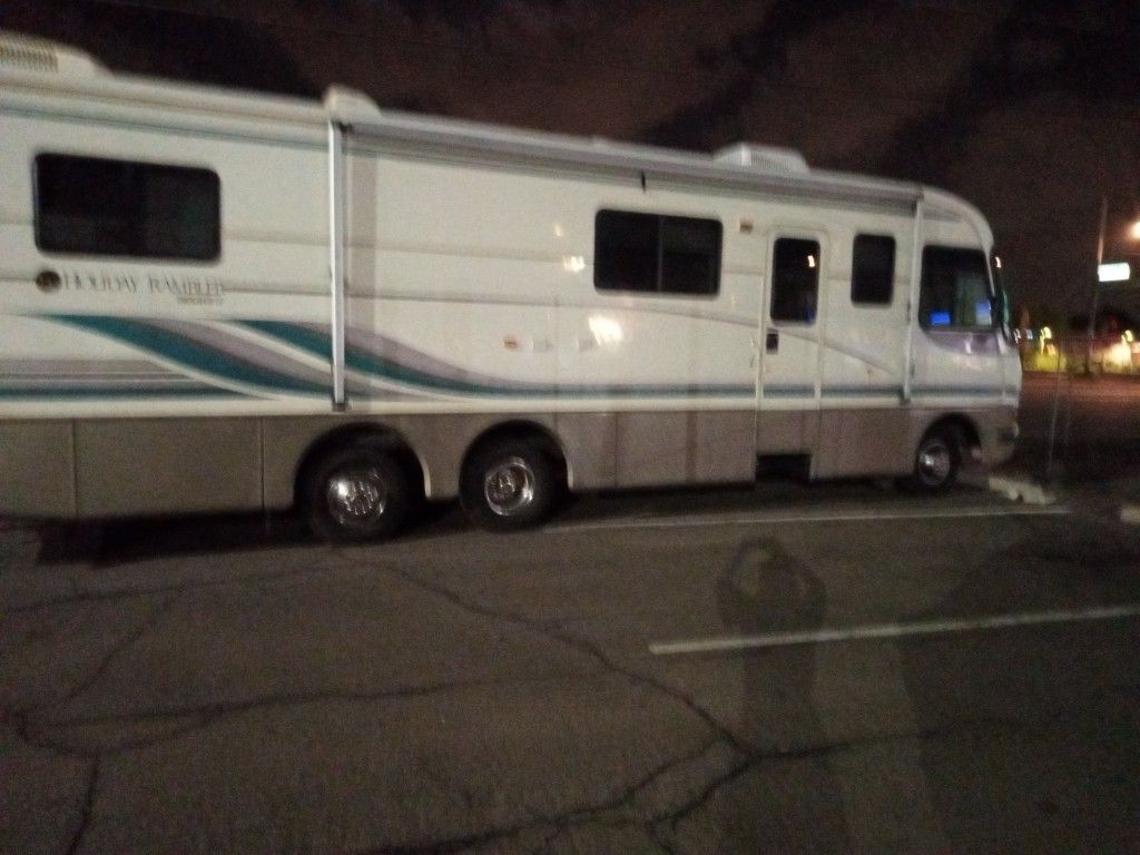 Holiday Rambler