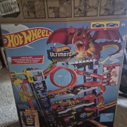 Hot Wheels Race Track 