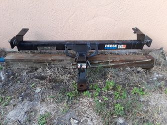 Trailer Hinch w two hinch.