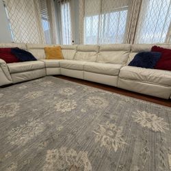 Motorized Reclining Sectional 