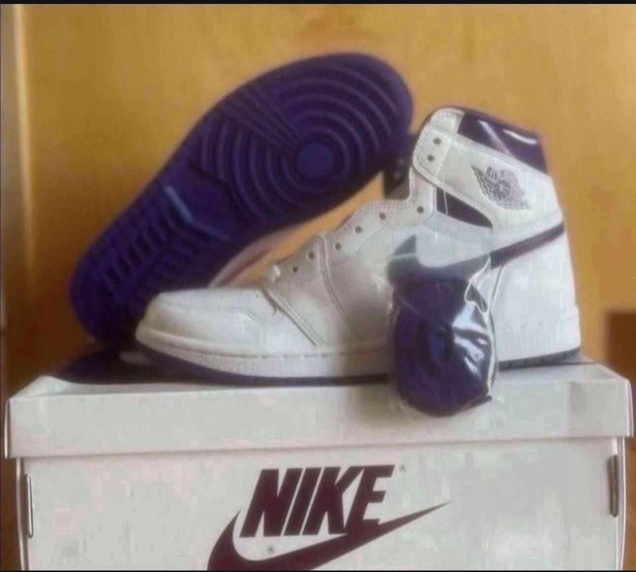 Nike Air Jordan 1 High OG Court Purple Womens Size 9 Brand New