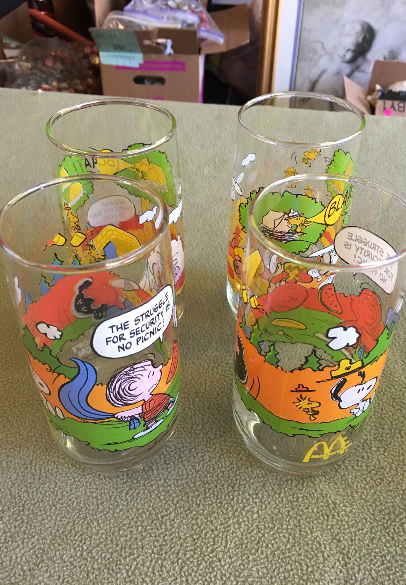 4 peanuts glasses collectible