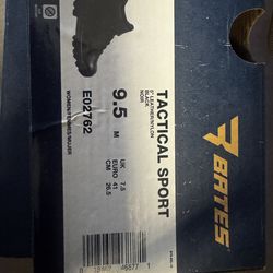 Women’s tactical boots size 8.5