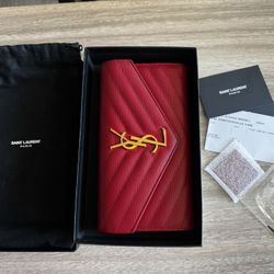 YSL (clutch, Purse, Or Wallet) AUTHENTIC!!