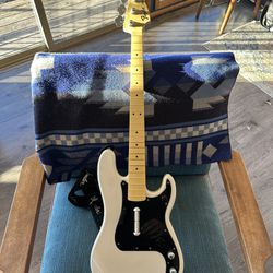 Rock Band Fender Precision Bass Guitar Wireless Controller Xbox