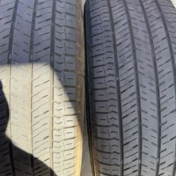 225/66/R17 Yokohama Tires A Pair I. Excellent Condition 