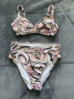 Women’s Swimsuit Bikini Size Small Medium