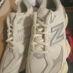 New BALANCE MEN SIZE 12 Authentic W COA