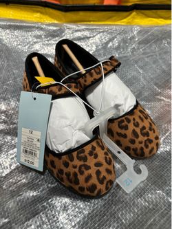 NWT Cat & Jack Girls' Leopard Print Mary Jane Flats - Size 12 - Tan/Addy