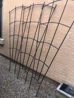 Metal 6ft Garden Plant Trellis (total of 3)