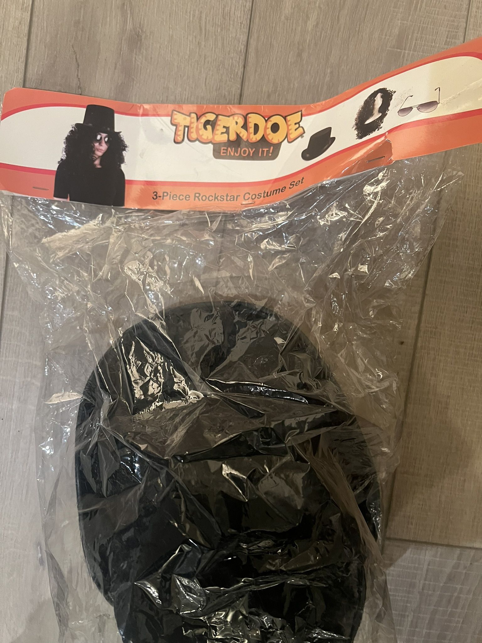 Slash Wig, Top Hat , & Shades