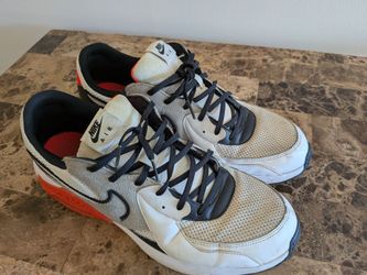 Nike Air Max Low-Top Sneakers