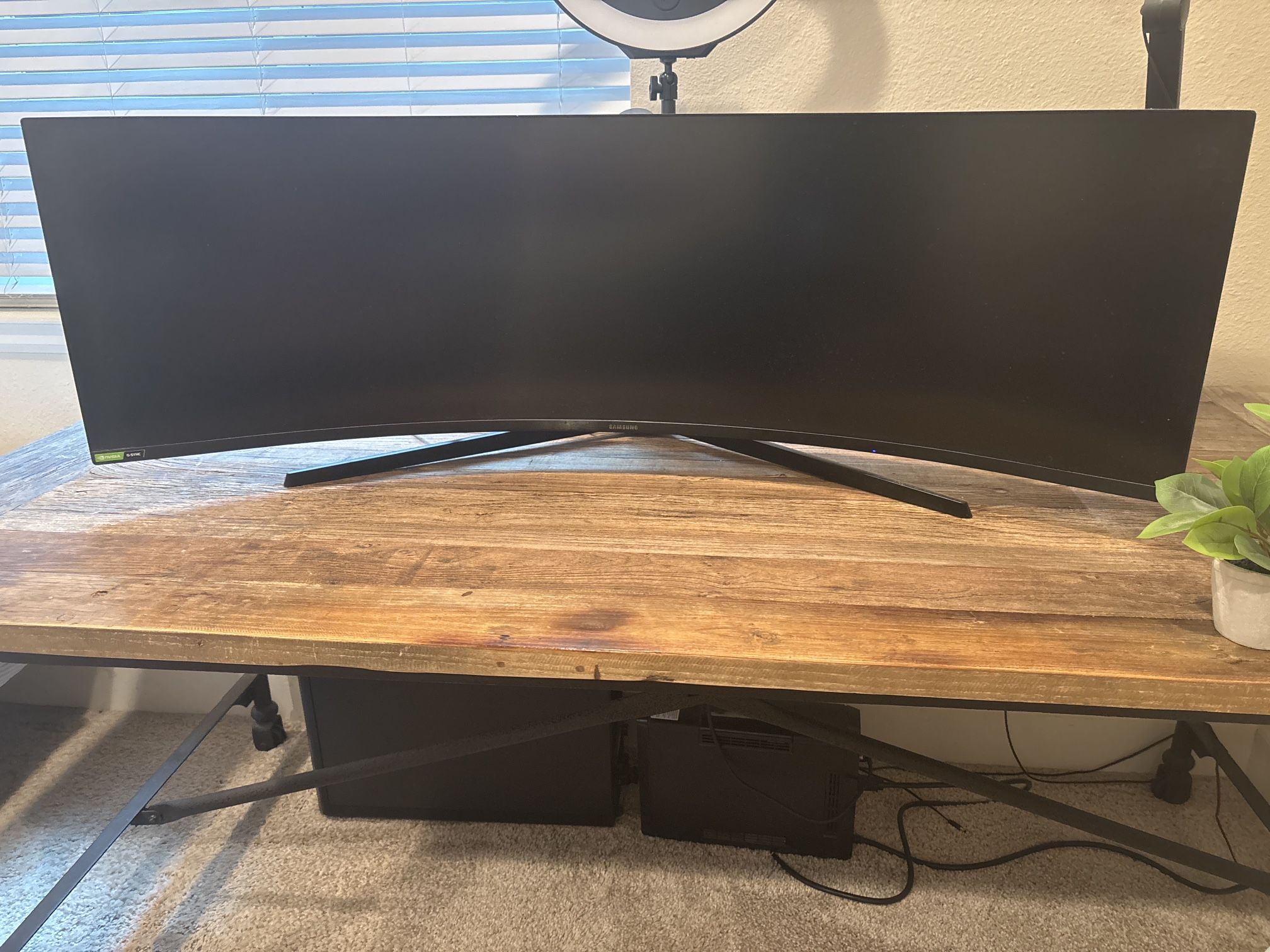 🖥️ Samsung 49” Ultrawide Curved Gaming Monitor – 5120x1440, 144Hz, G-Sync – Excellent Condition