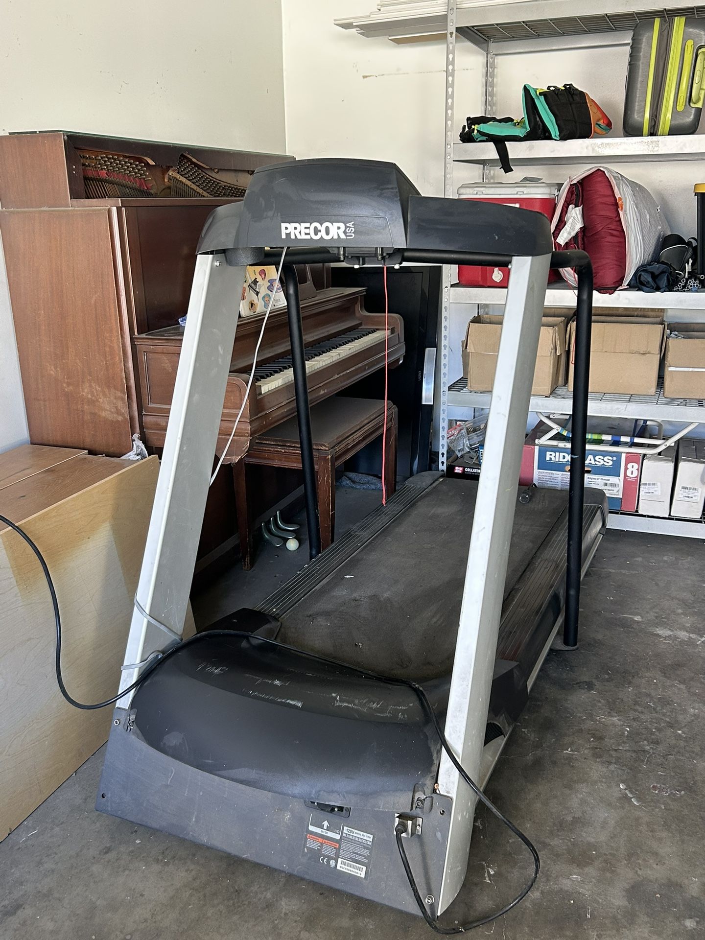 Treadmill Precor USA 