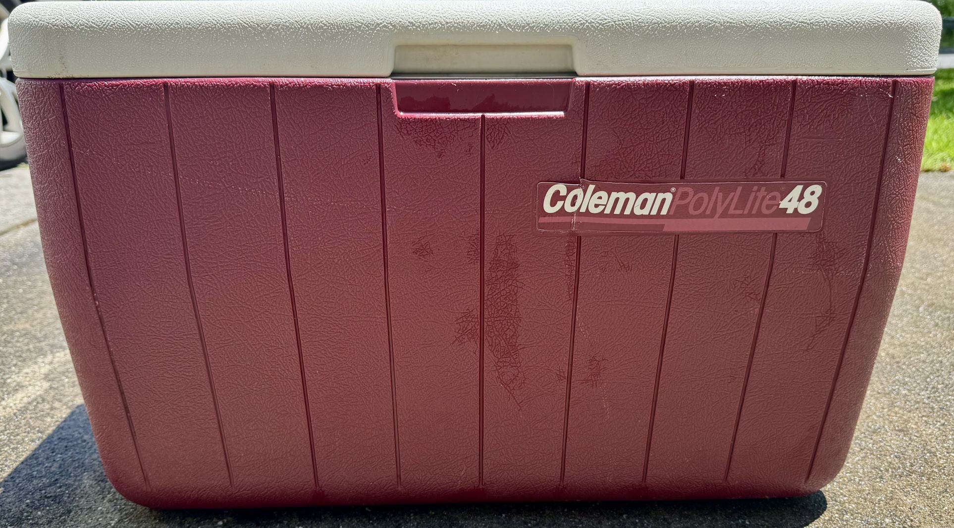 Vintage Coleman PolyLite 48 QT Cooler Red White Model 5286B 1984