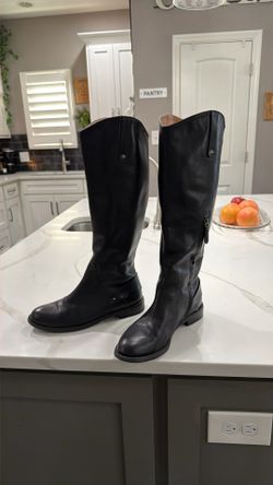 Genuine Leather Fall Boots 👢 6 1/2 15.00