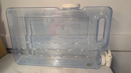 5 Qt Water Dispenser