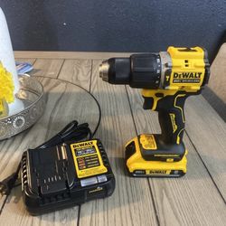 DeWALT  20V Max Compact 1/2 Drill/Driver/Hammerdrill