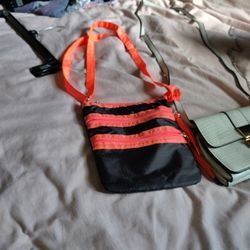 Lot Of Hand Bags 