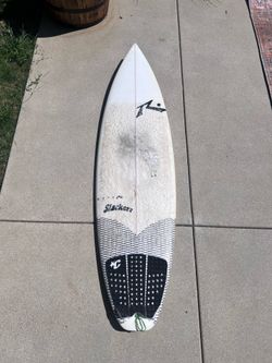 Rusty Slacker Surfboard (6’2)