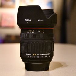 Sigma 18-200mm f/3.5-6.3 for Nikon