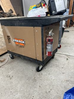 Car & Toolbox