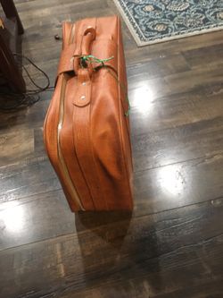 Suitcase vintage