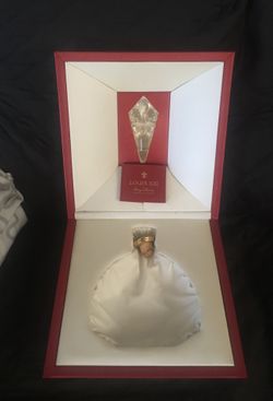 LOUIS XIII bottle case and decanter caps only