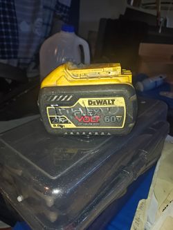 DeWalt 30v 60v max battery