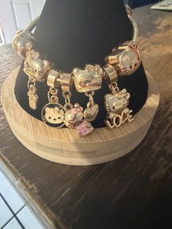 Hello Kitty Charm Bracelet New Gold plated Tarnish free