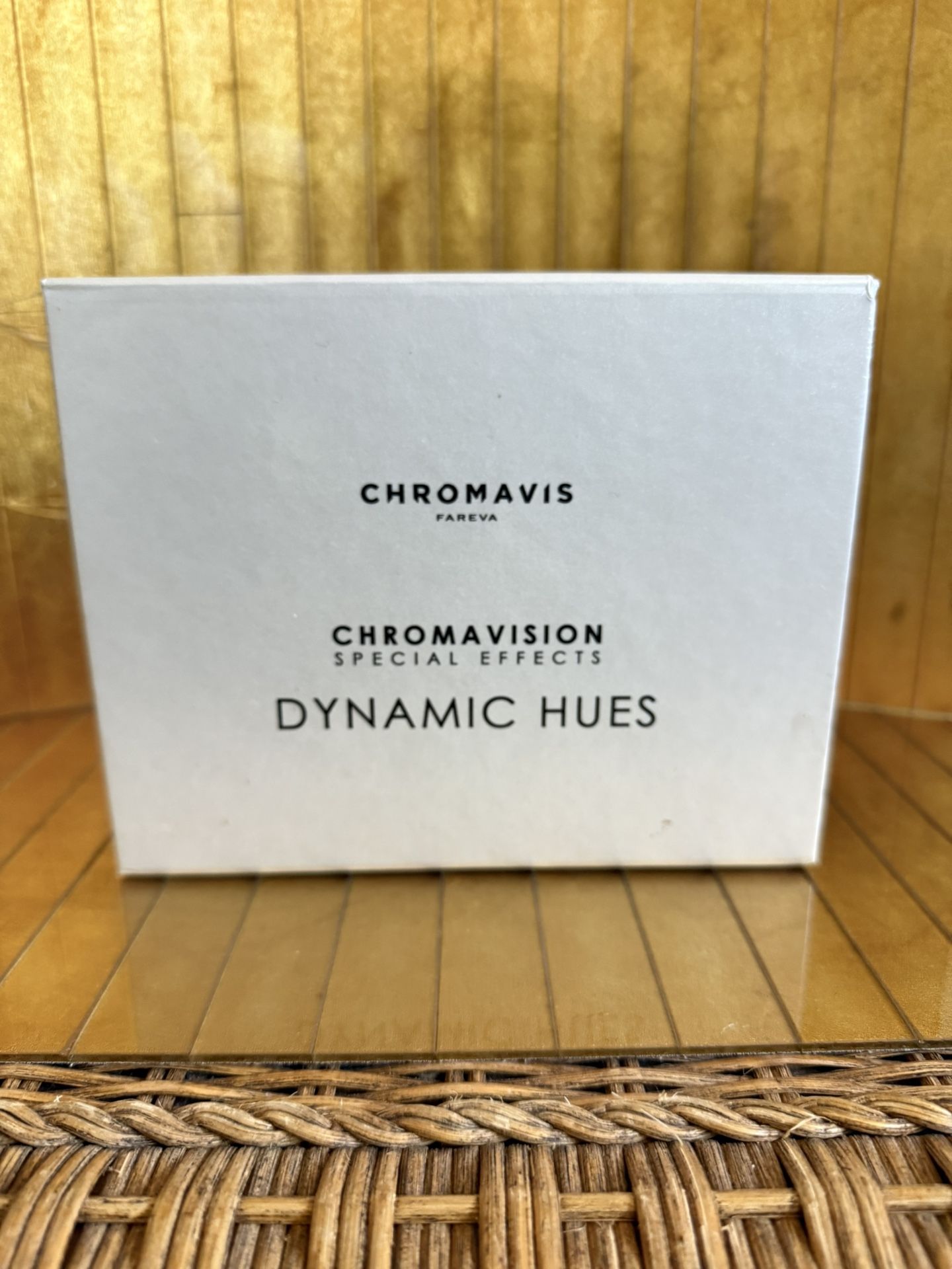 Chromavis Fareva special effects, dynamic cues, face powder, makeup artist, palette kit