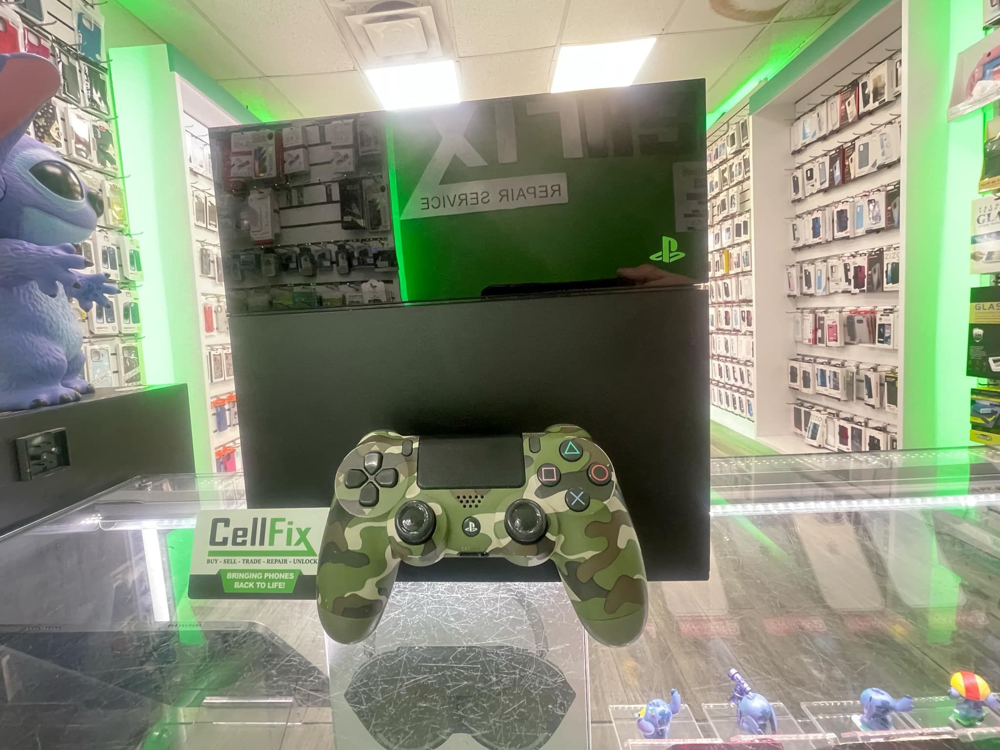 Playstation 4 1TB With Controller and hookups