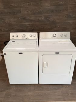 Maytag washer and dryer gas laundry set