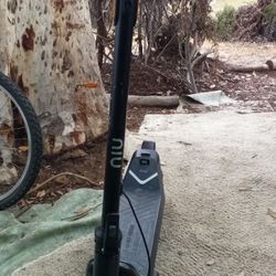NIU KQI3 PRO Electric Scooter 