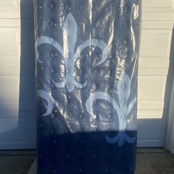 Twin Mattress 