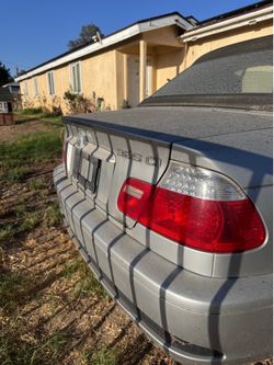 05 BMW 325ci rear bumper trunk and tail lights offer