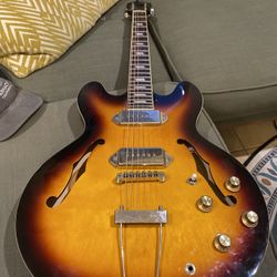 Epiphone Casino  L@@k!