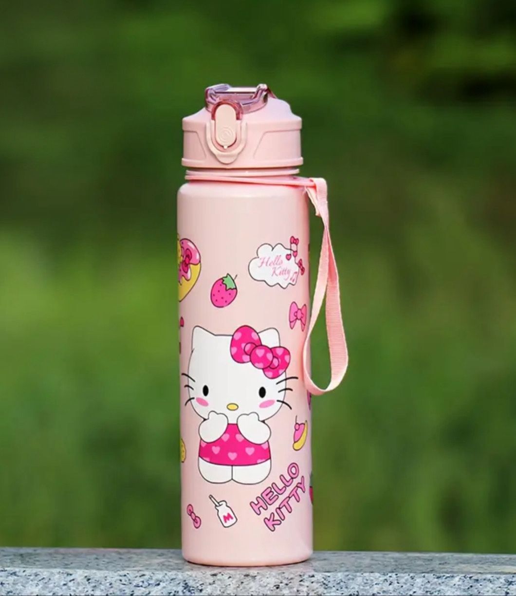 NEW Hello Kitty Cup 