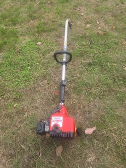 Free Homelite weed eater ran when I put it away but it's missing the head for the trimmer